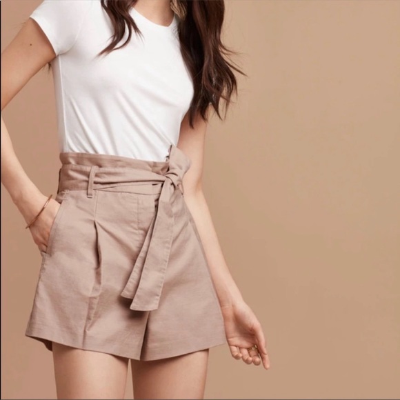 Aritzia Wilfred Marne Cairo Beige High Waisted Tie Front Paperbag Linen Shorts 8 - Picture 4 of 16